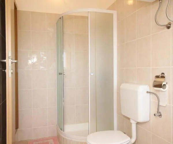 With Wifi - 8343 Lastovo