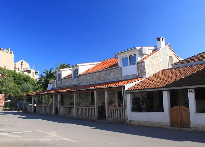 With Wifi - 8343 Lastovo